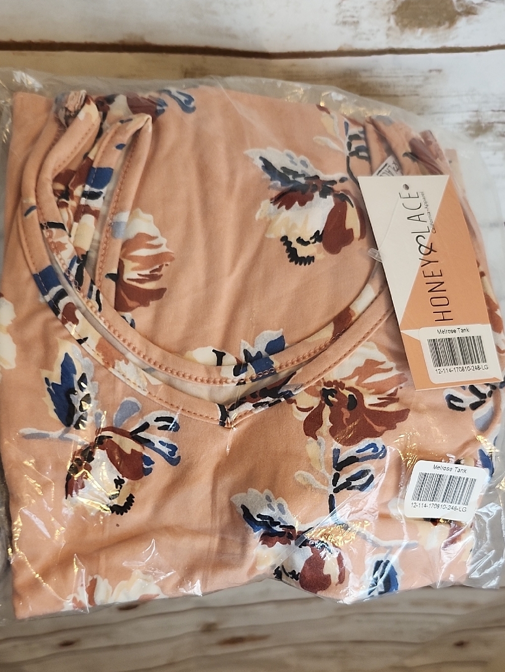 Honey & Lace Peach Floral V-Neck Tank Top -NWT